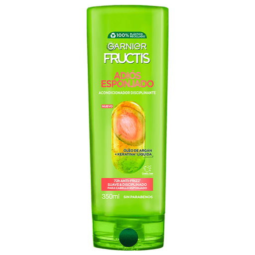 El acondicionador de Garnier Fructis Adiós Esponjado suaviza y controla el frizz hasta por 72 horas, dejando el pelo suave y disciplinado incluso bajo 85% de humedad.
