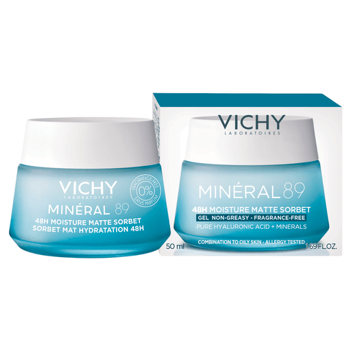 Minéral 89 48H Moisture Matte Sorbet es un gel hidratante refrescante que proporciona una hidratación duradera hasta por 48 horas. La textura ligera del gel se desliza sobre la piel y deja un acabado matificante con un efecto similar al de una prebase.