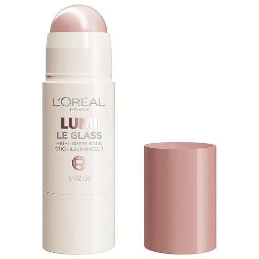 L'Oréal Paris Lumi Le Glass es un iluminador en barra que proporciona un acabado semitransparente y cristalino. Su fórmula ligera proporciona un brillo natural para un look 