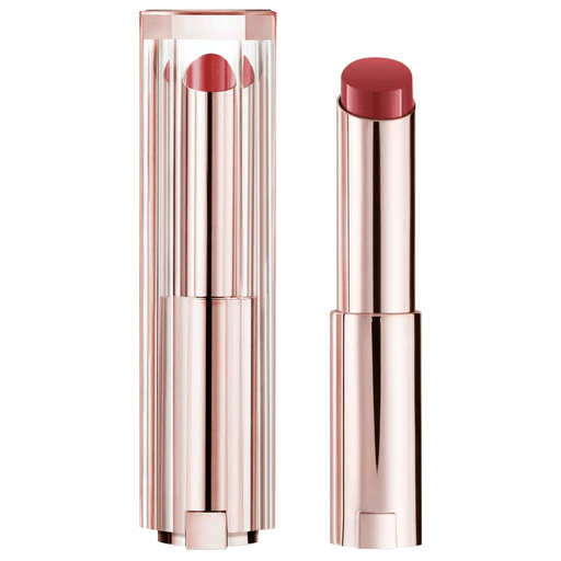 El bálsamo labial Lip Idôle Butterglow contiene al menos un 12% de escualano y ceramidas para una hidratación durante 24 horas, a la vez que aporta a tus labios un color radiante y un brillo instantáneo.