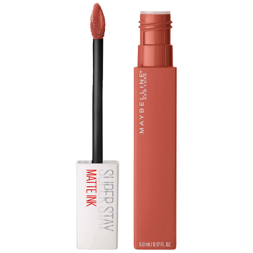 El SuperStay Matte Ink™ es un labial en formato líquido que te brinda un acabado mate impecable en una gama de tonos supersaturados. Incluye un aplicador fino estilo flecha que ayudá a conseguir una precisión absoluta para contornear tus labios de manera impecable.