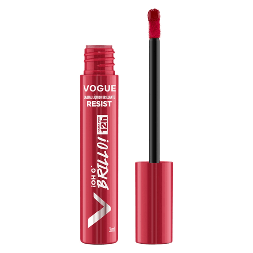 El labial Resist Oh Q' Brillo de Vogue ofrece un color intenso y un brillo duradero por hasta 12 horas, con una fórmula no transferible que mantiene los labios cómodos y radiantes todo el día.