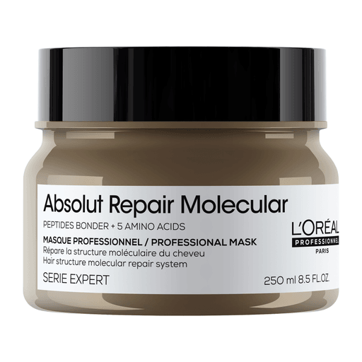 Absolut Repair Molecular es una línea creada por L´Oréal Professionnel para todo tipo de cabello dañado que logra reparar 2 años de daño en un uso. Esta máscara profesional deja el cabello más fuerte, con mayor elasticidad, movimiento y más suave, con un mayor desenredado y flexibilidad.