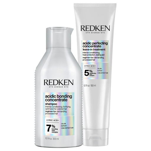 Este pack Acidic Bonding Concentrate es la solución Profesional de Redken para la reparación, protección, transformación y nutrición del cabello dañado y debilitado. Incluye un shampoo de 300ml + un tratamiento Leave-In sin enjuague de 150ml.