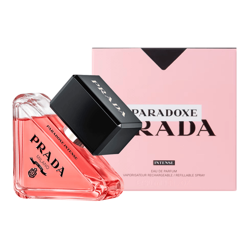 Prada Paradoxe Intense Eau de Parfum es la nueva fragancia femenina e intensa de Prada. Esta fragancia femenina explora la fuerza de lo frágil y lo delicado. El resultado es el carácter intenso de una mujer en perpetuo cambio, una mujer que desafía las convenciones para explorar una feminidad poderosa y delicada.