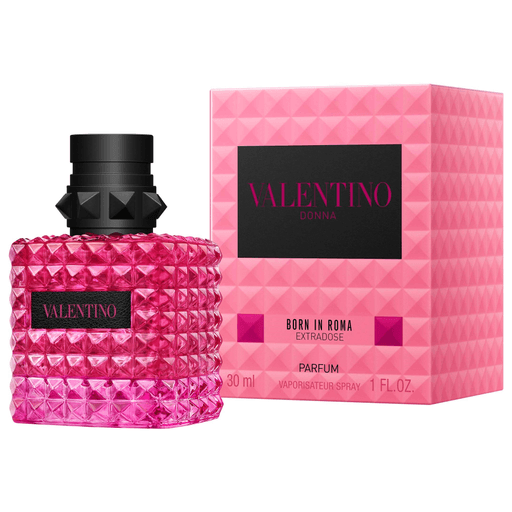 Mientras la noche cae sobre la Ciudad Eterna, dejate transportar a un palacio romano y descubrí un nuevo capítulo en la historia de Born in Roma con Born in Roma Extradose Donna Parfum. Born in Roma Extradose traspasa los límites y te lleva a experimentar la máxima concentración de Born in Roma Donna.
