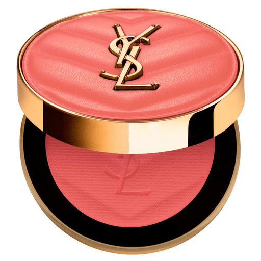 Nunca me sonrojo, así que haceme sonrojar, el nuevo rubor Make Me Blush Bold Bluring de Yves Saint Laurent, un rubor en polvo sedoso ultrasensorial que difumina las imperfecciones. Su fórmula resistente al agua y al sudor garantiza un rubor intenso durante 24 horas.