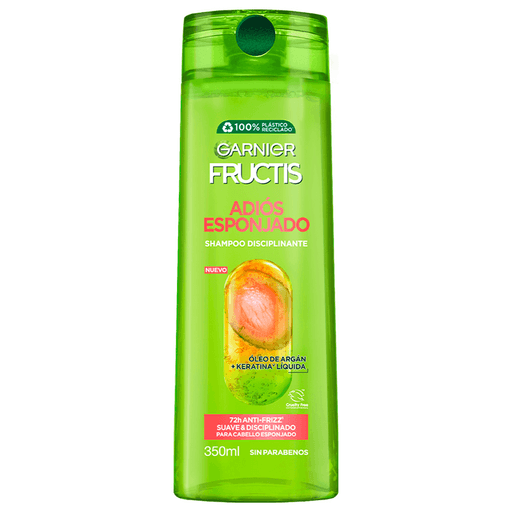 El shampoo Adiós Esponjado de Garnier Fructis suaviza y controla el frizz hasta por 72 horas, dejando el pelo suave y disciplinado incluso bajo 85% de humedad.