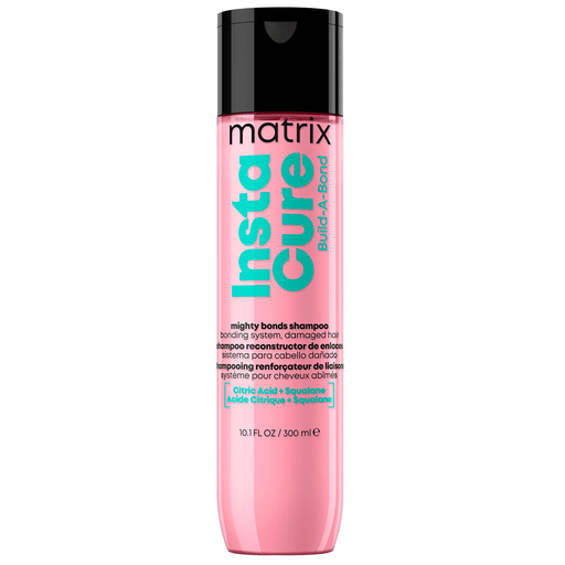 Infundido con ácido cítrico para fortalecer y escualano para suavizar, el shampoo Instacure Build A Bond repara y nutre el cabello, mientras ayuda a reparar los enlaces debilitados.